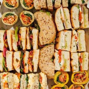 ur-cafe-best-of-lunch-platter-box